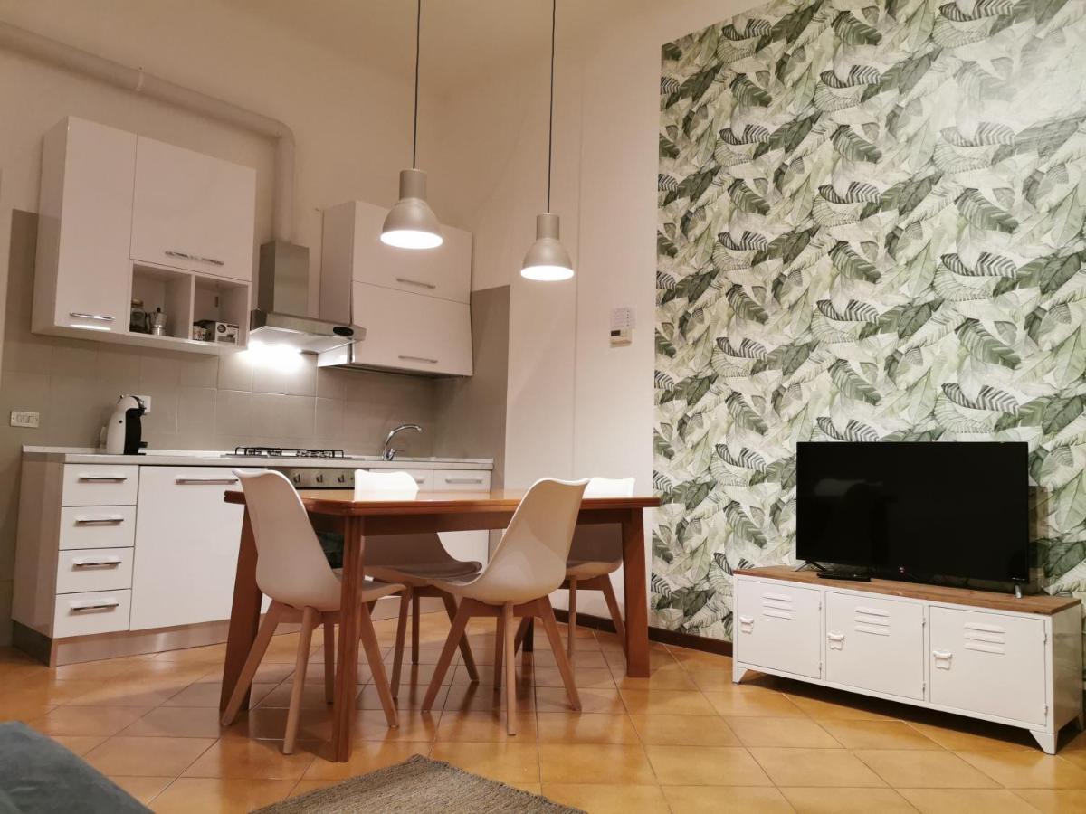 Casetta "Safilu2" 1 Min A Piedi Da M Lodi-Porta Romana Milão Exterior foto
